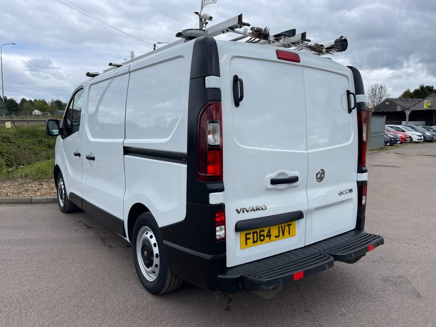 Vauxhall Vivaro Listing Image