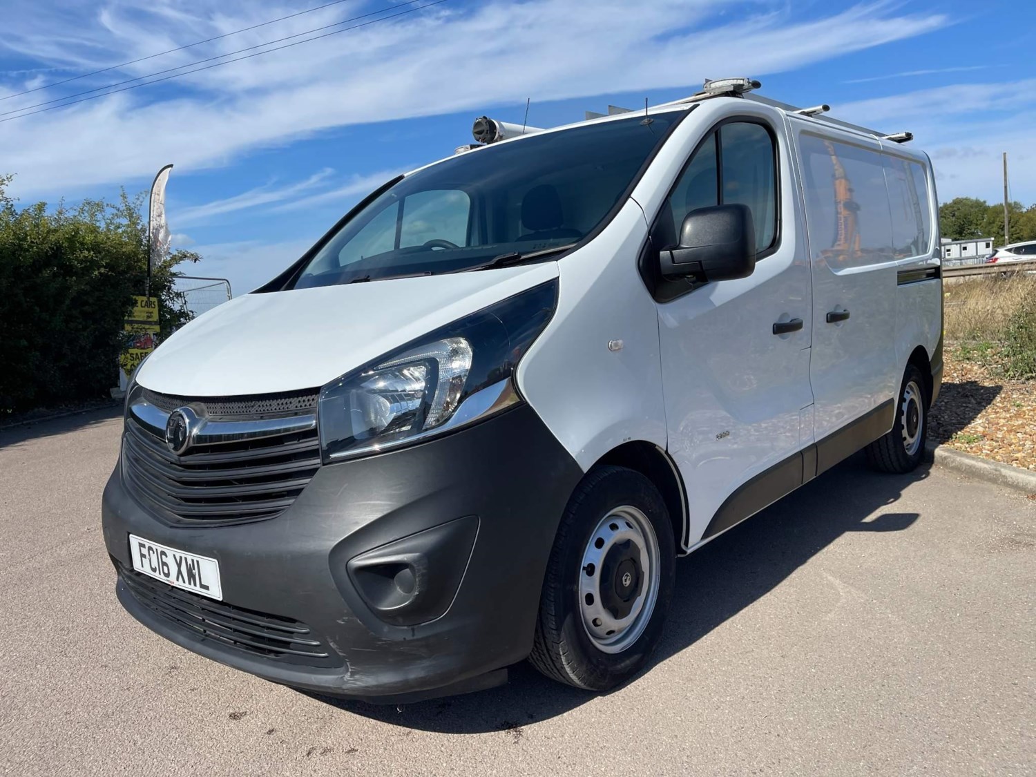 Vauxhall Vivaro Listing Image