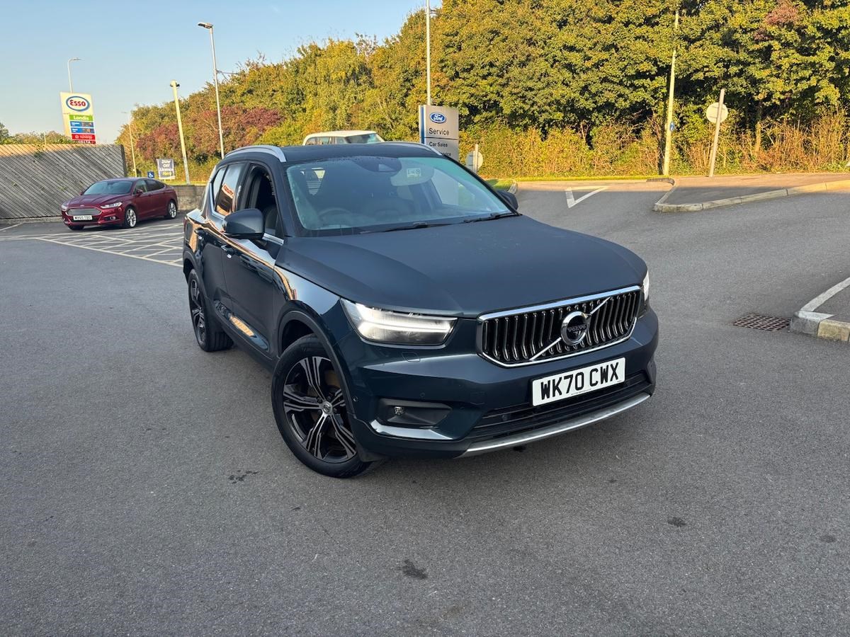 Volvo XC40 Listing Image