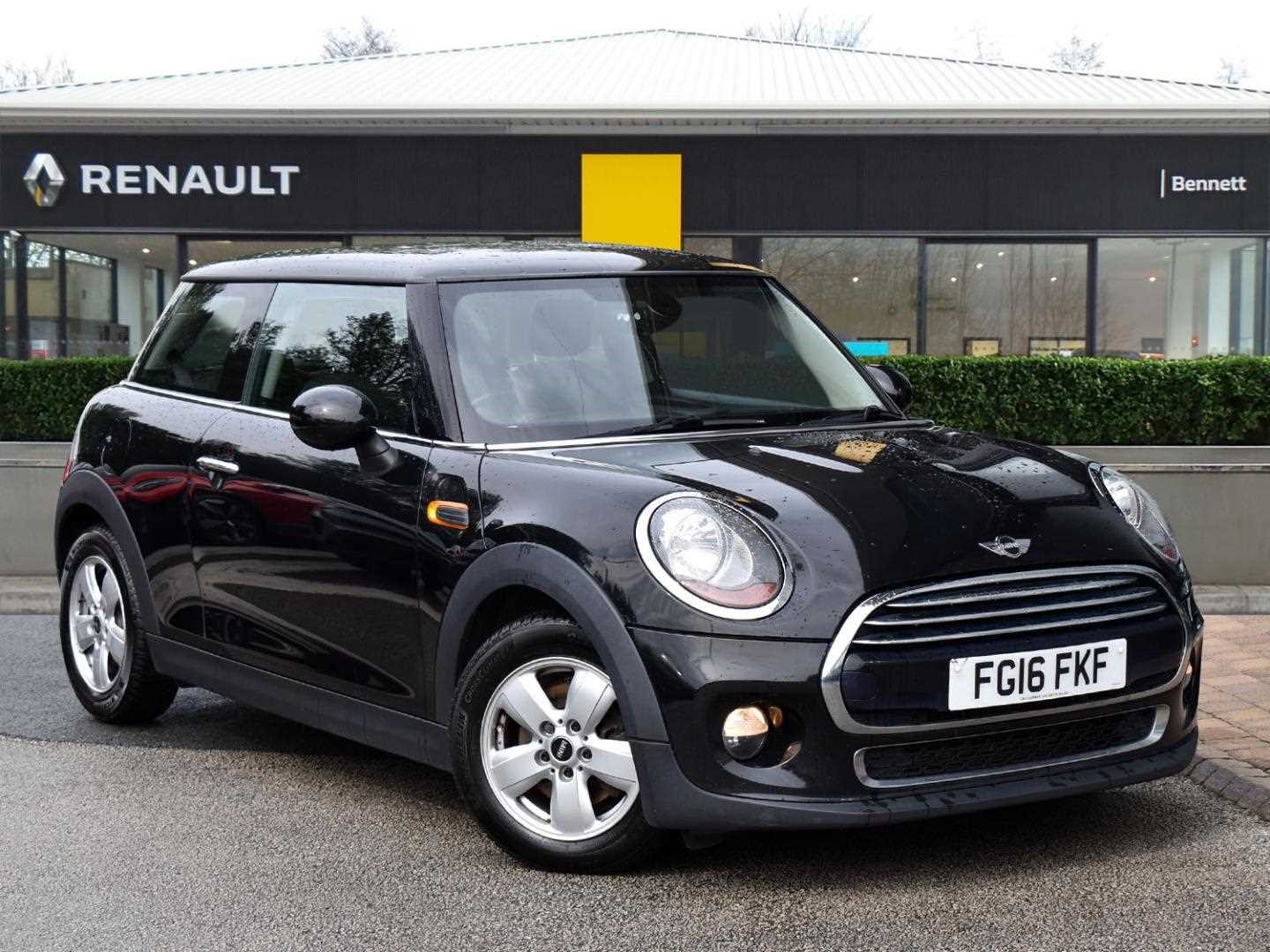 MINI Hatch Listing Image