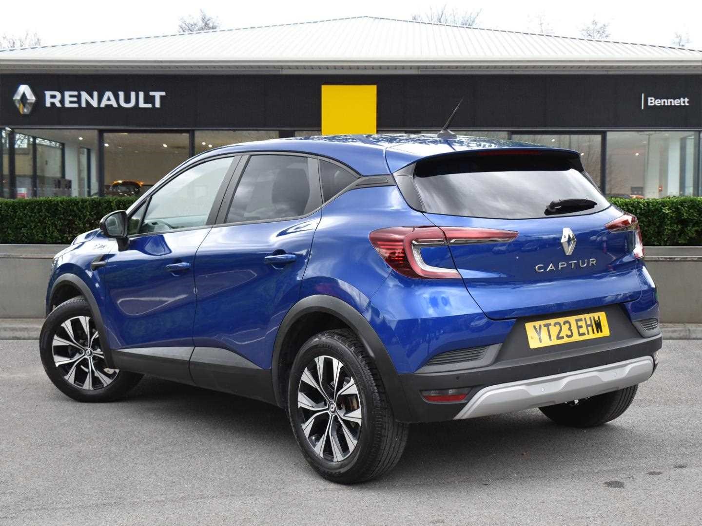 Renault Captur Listing Image