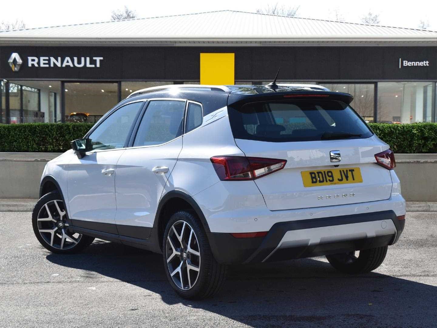 SEAT Arona Listing Image