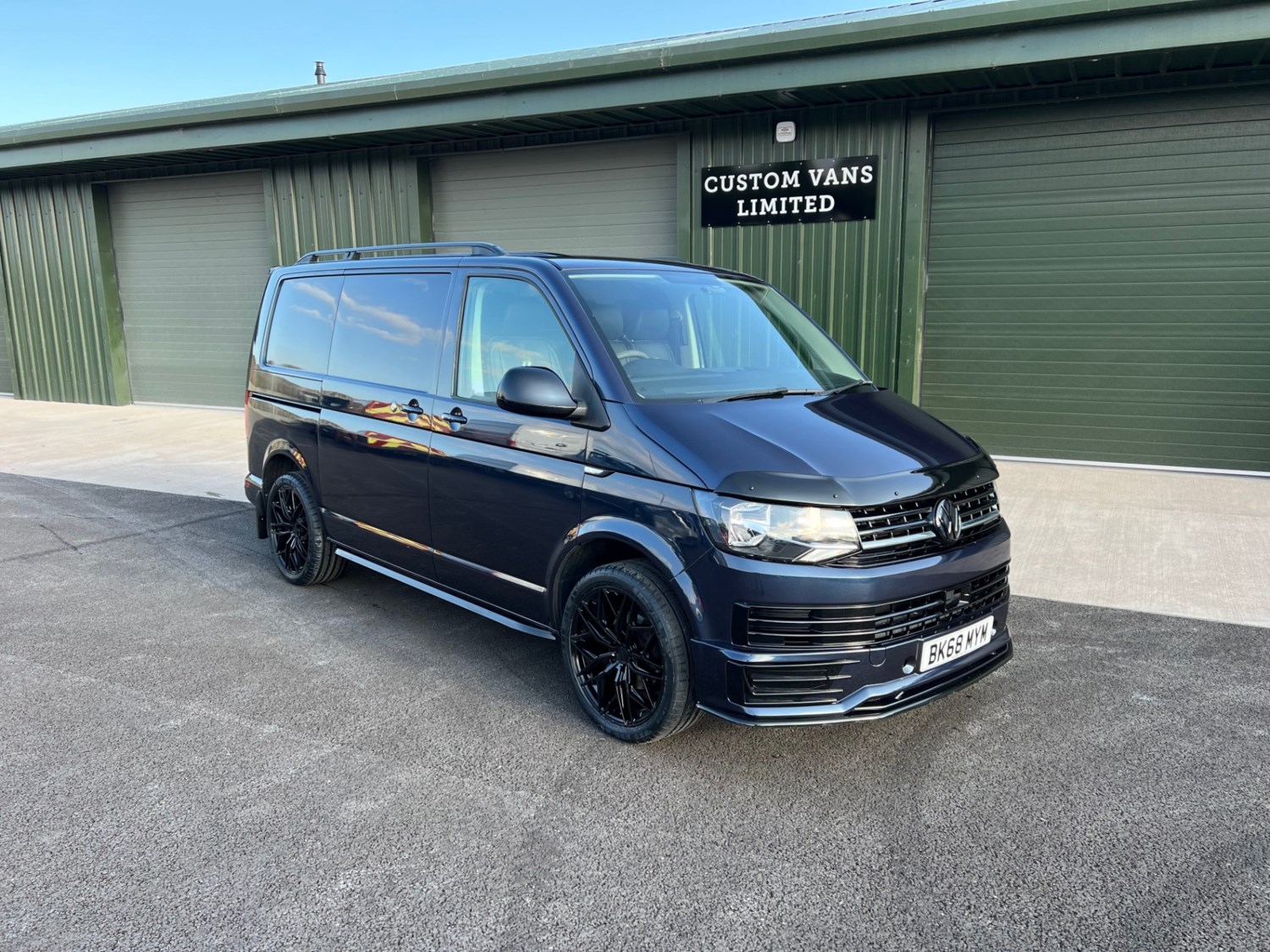 Volkswagen Transporter Listing Image