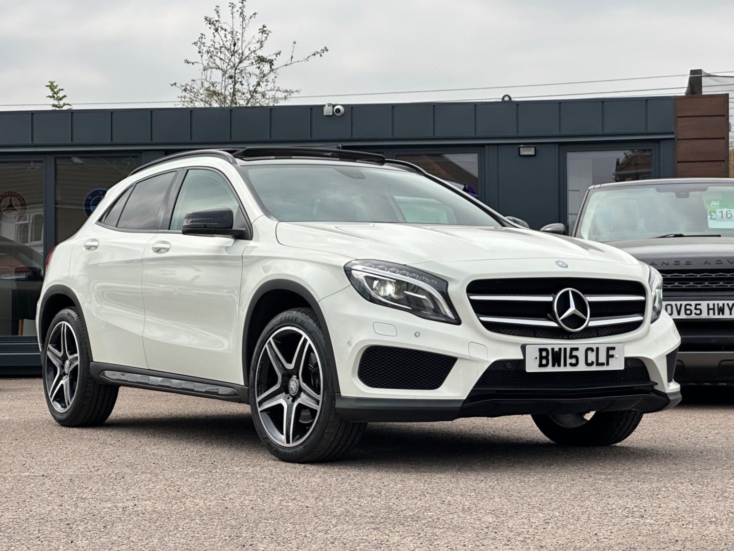 Mercedes-Benz GLA Listing Image