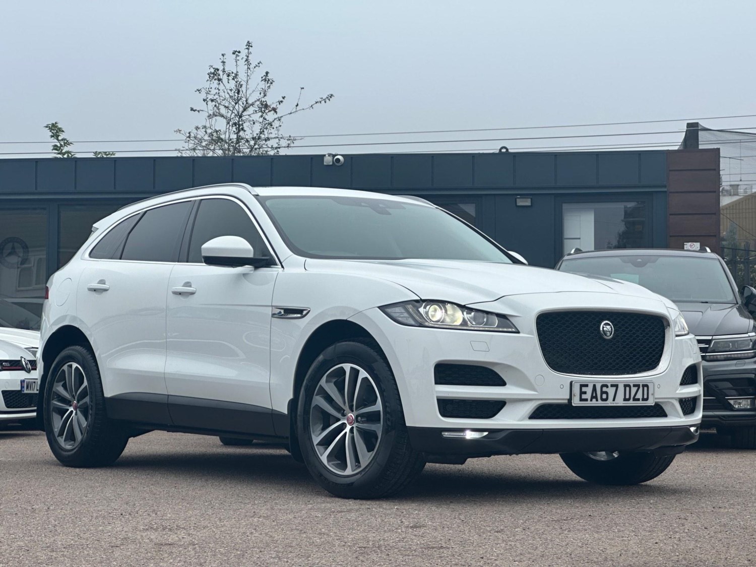 Jaguar F-PACE Listing Image