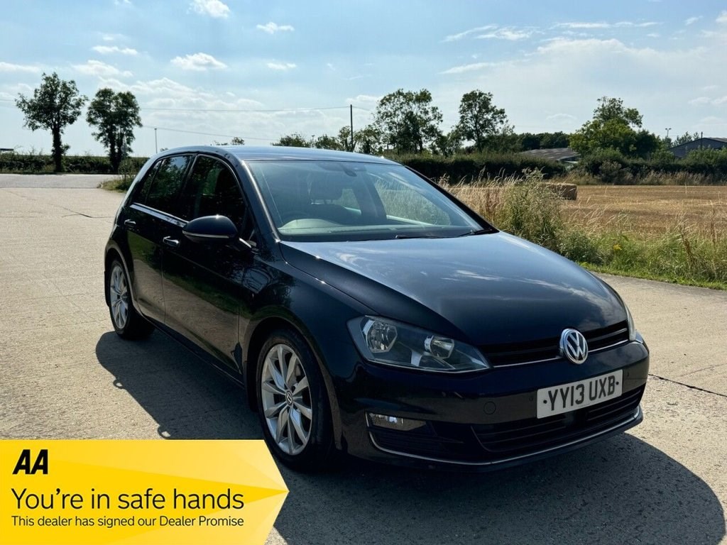 Volkswagen Golf Listing Image