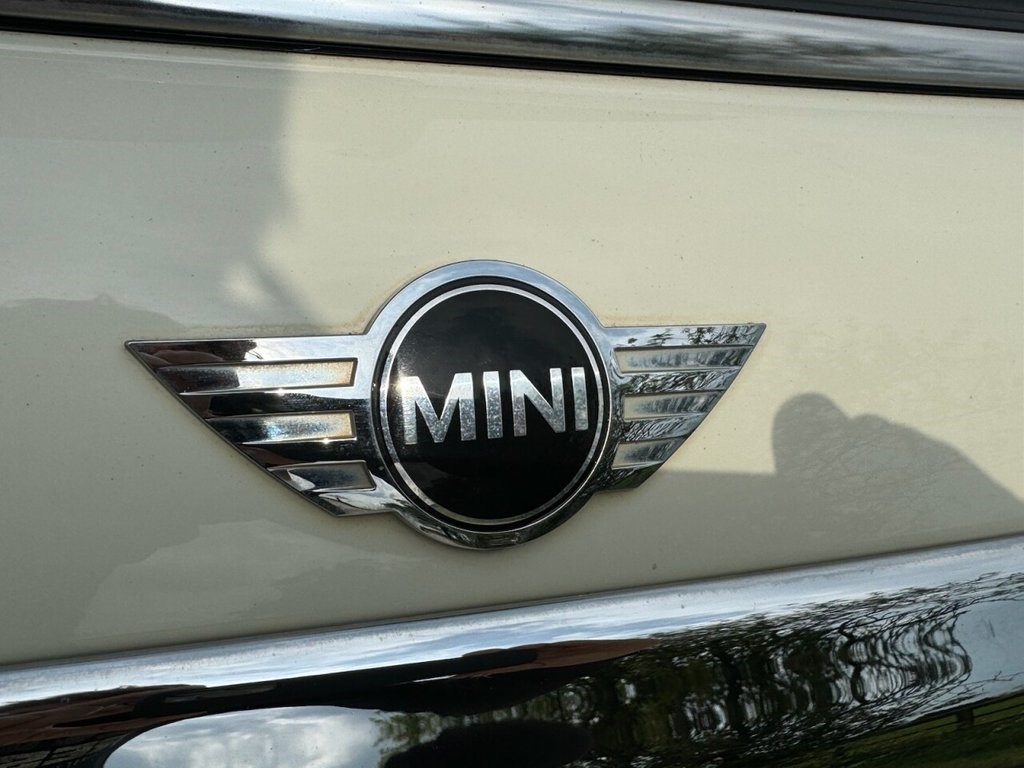 MINI Hatch Listing Image