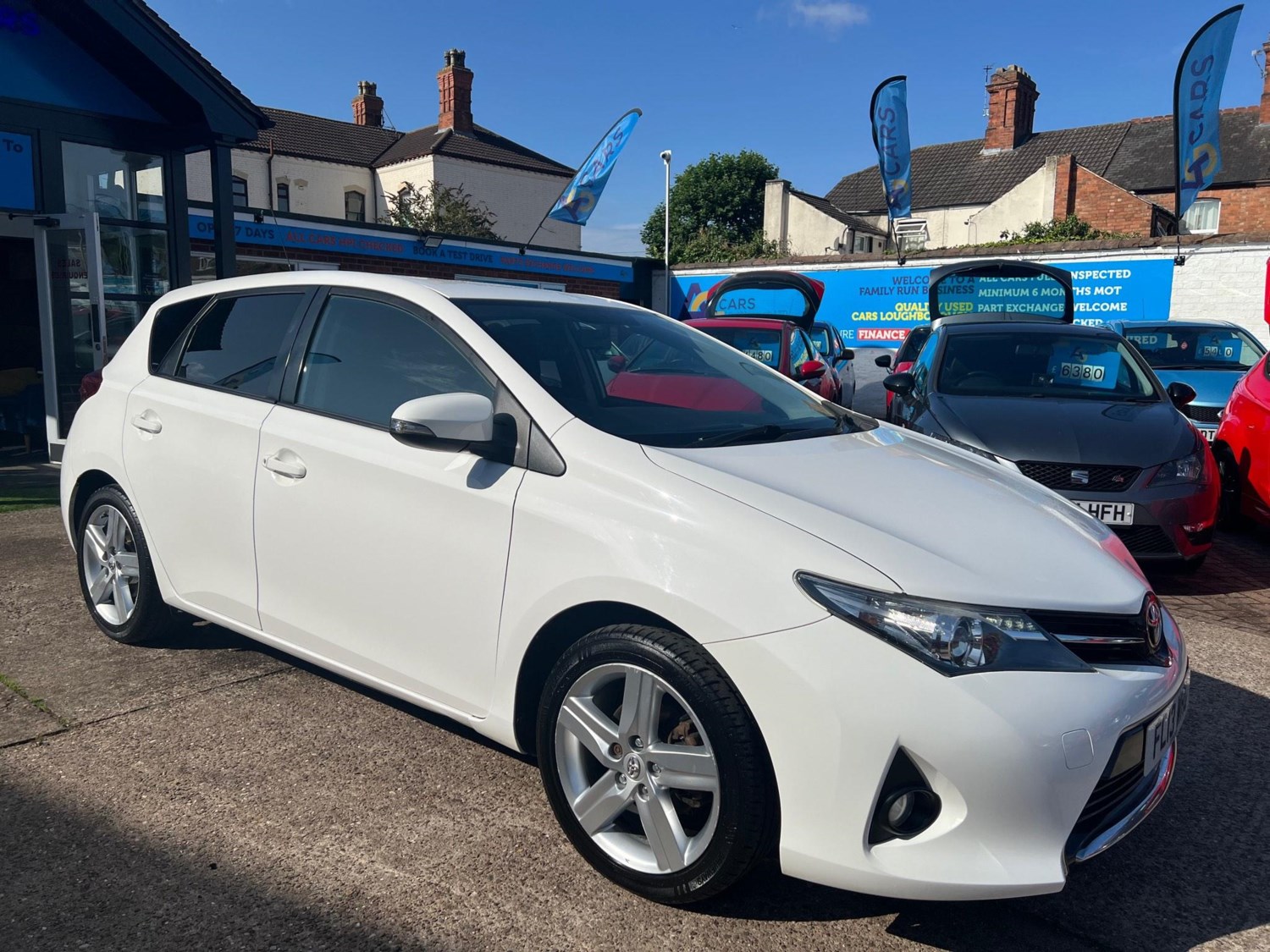 Toyota Auris Listing Image