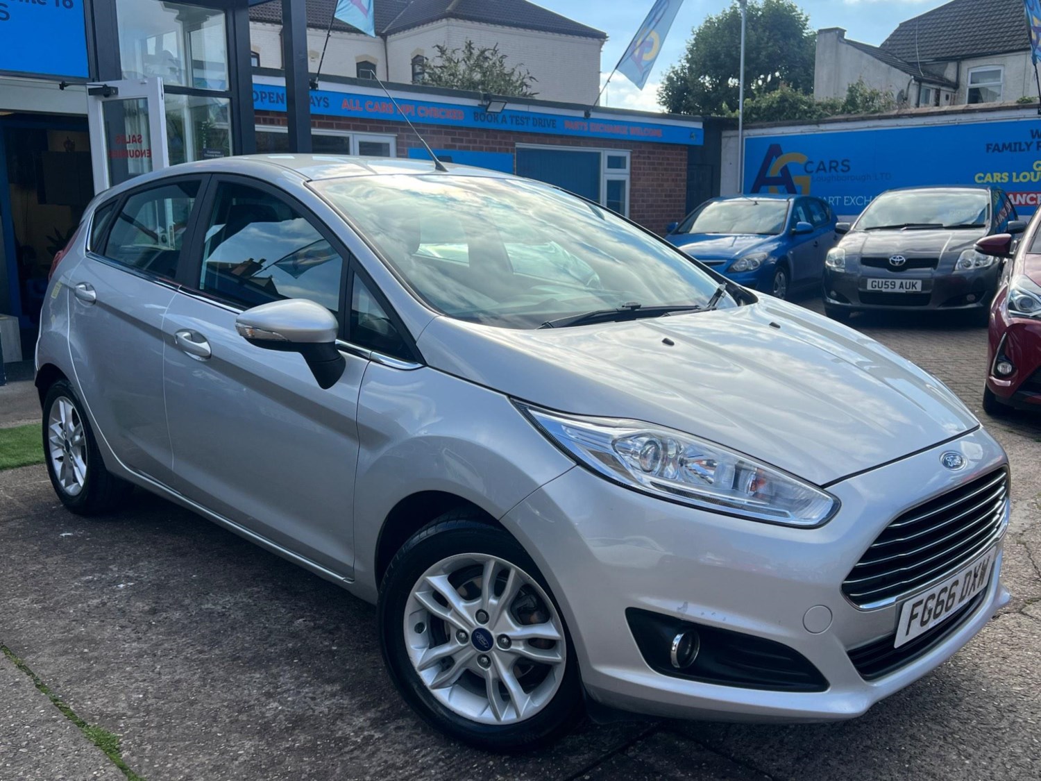 Ford Fiesta Listing Image