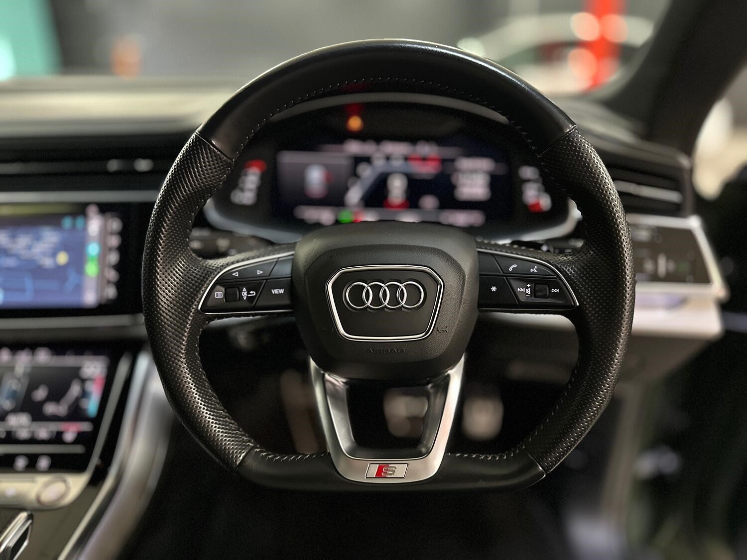 Audi SQ8 Listing Image