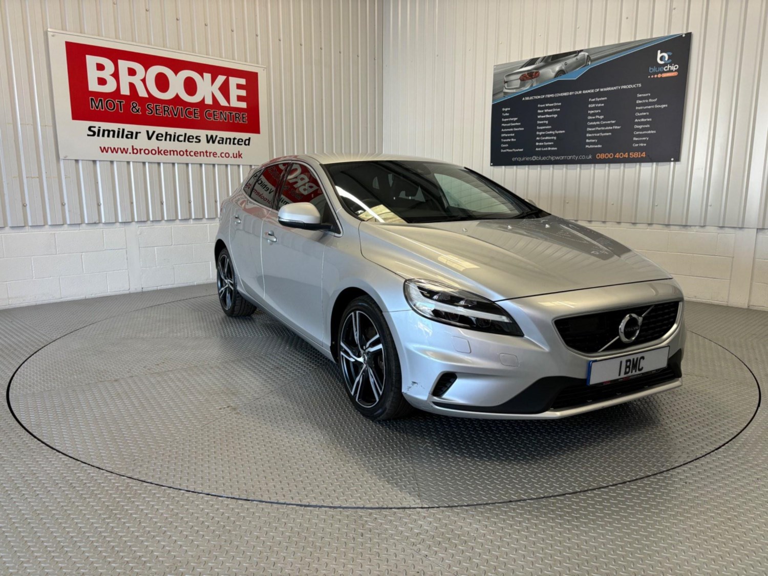 Volvo V40 Listing Image