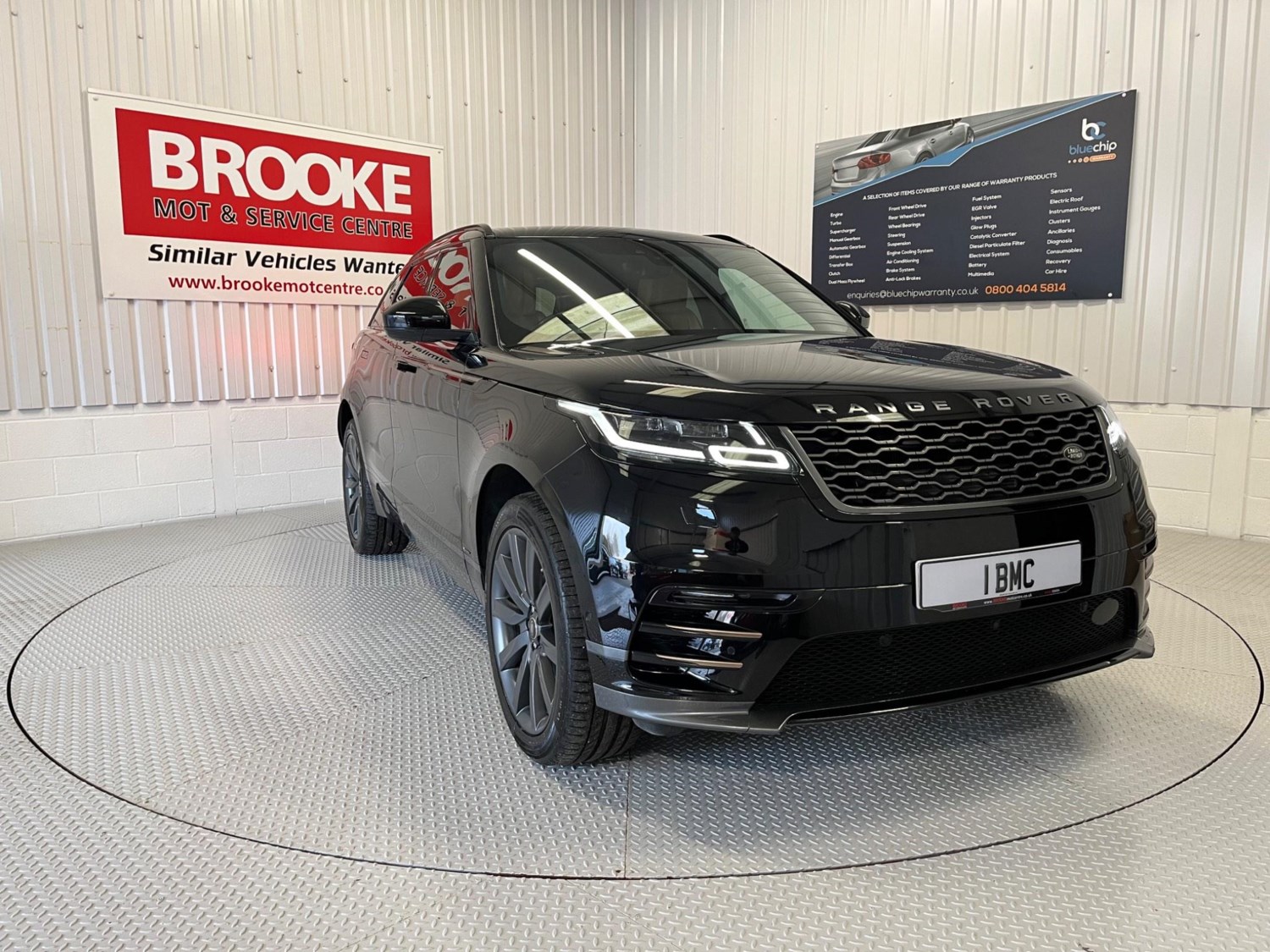 Land Rover Range Rover Velar Listing Image