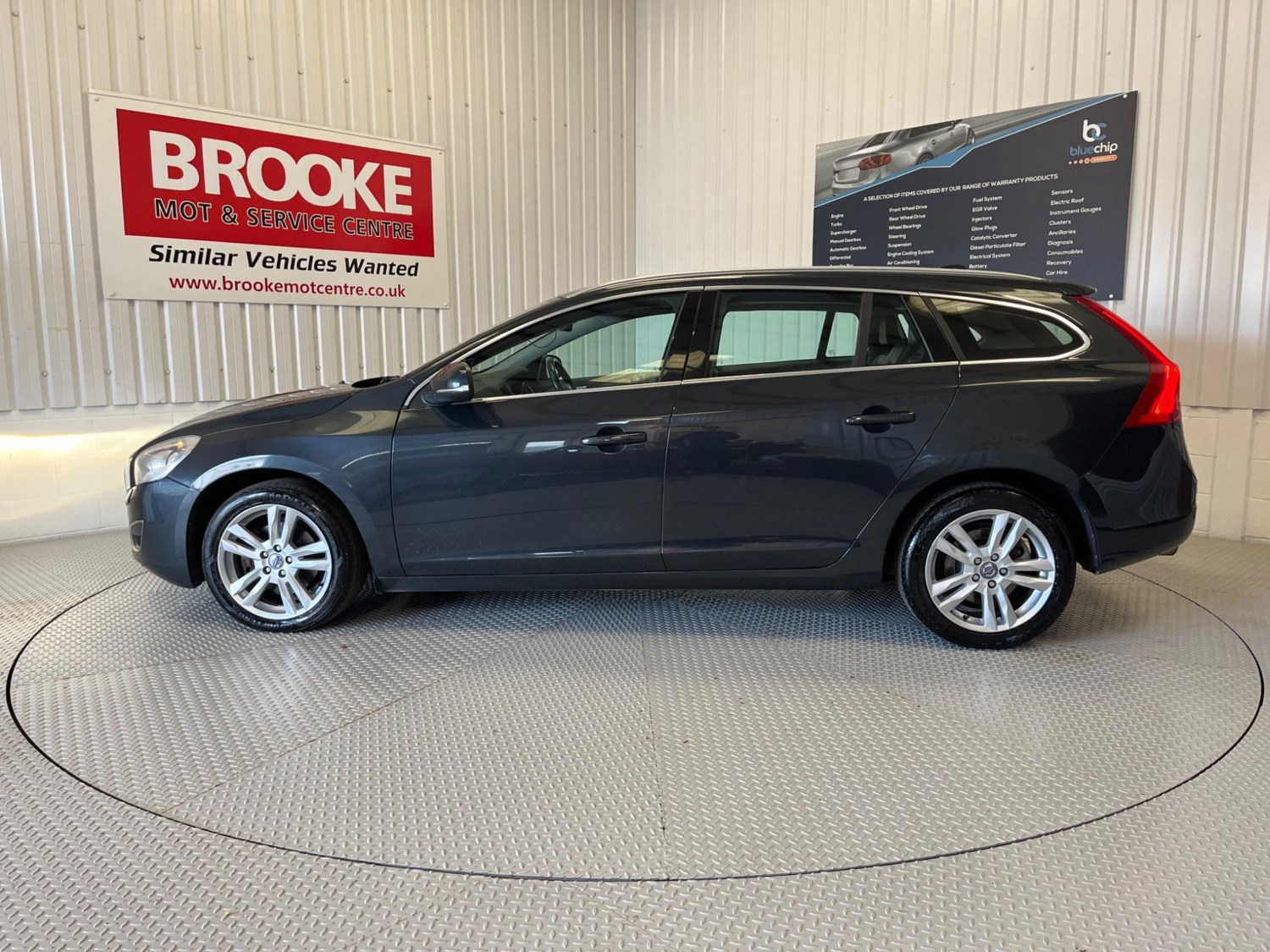 Volvo V60 Listing Image