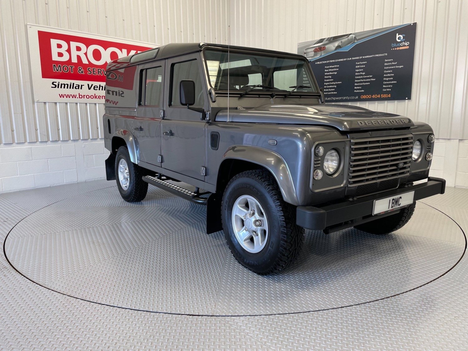 Land Rover Defender 110 Listing Image