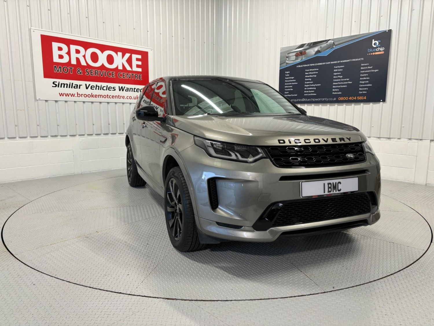 2020 used Land Rover Discovery Sport 2.0 D180 MHEV R-Dynamic SE Auto 4WD Euro 6 (s/s) 5dr (7 Seat)