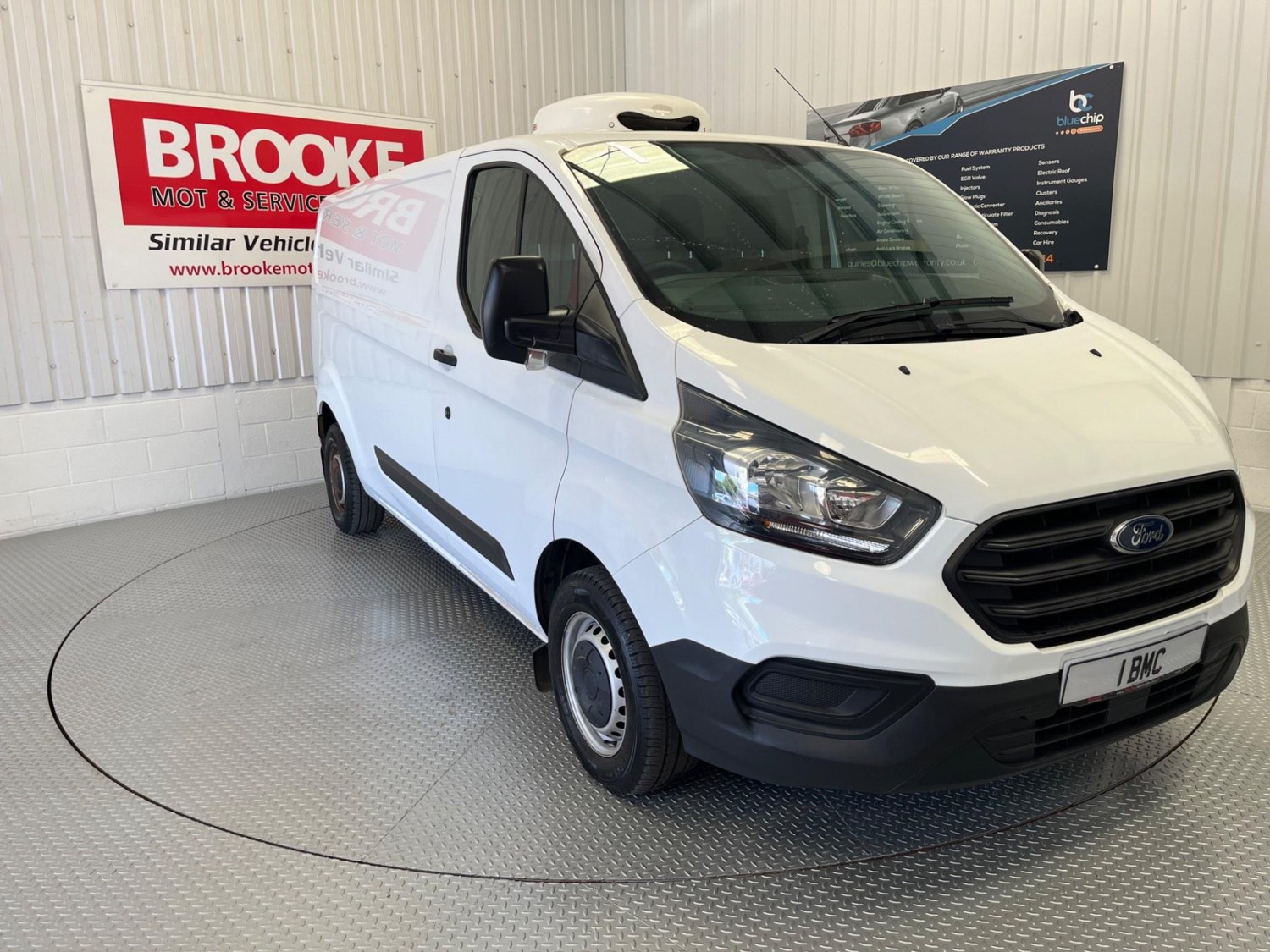 Ford Transit Custom Listing Image