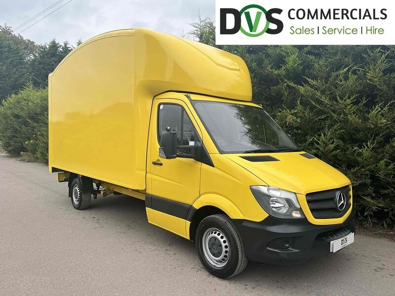 Mercedes-Benz Sprinter Listing Image