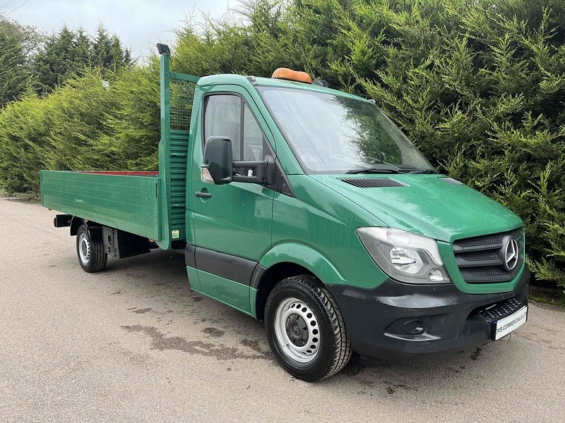 Mercedes-Benz Sprinter Listing Image