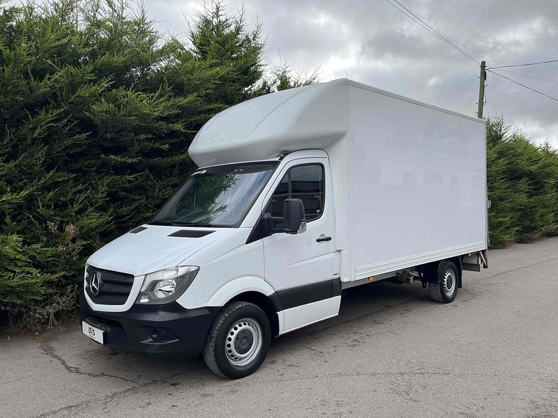 Mercedes-Benz Sprinter Listing Image