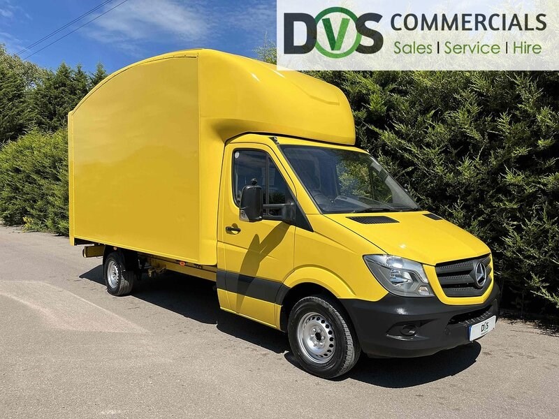 Mercedes-Benz Sprinter Listing Image