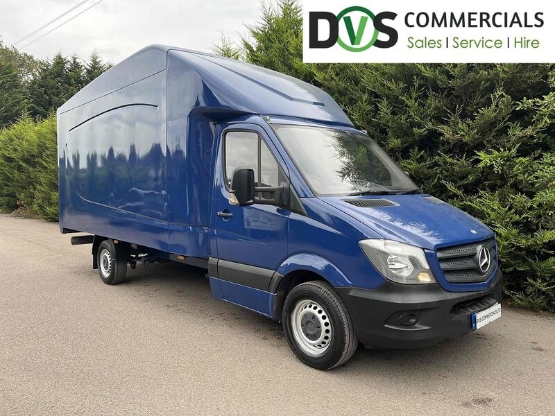 Mercedes-Benz Sprinter Listing Image