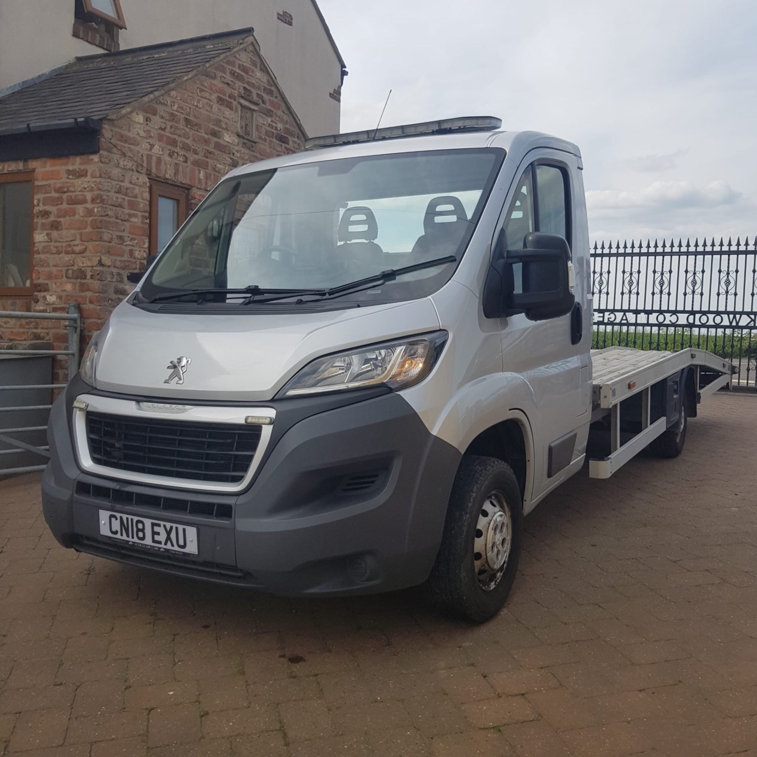 Peugeot Boxer Listing Image