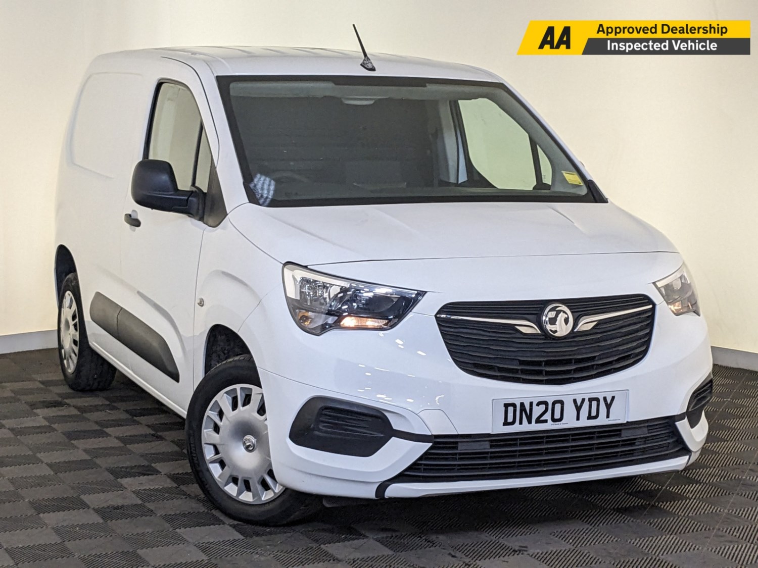 Vauxhall Combo Listing Image