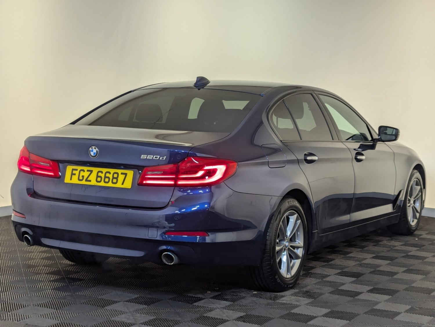 BMW 5 Series Listing Image