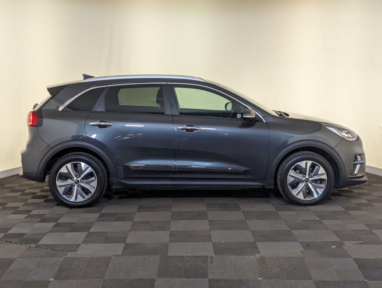 Kia Niro Listing Image