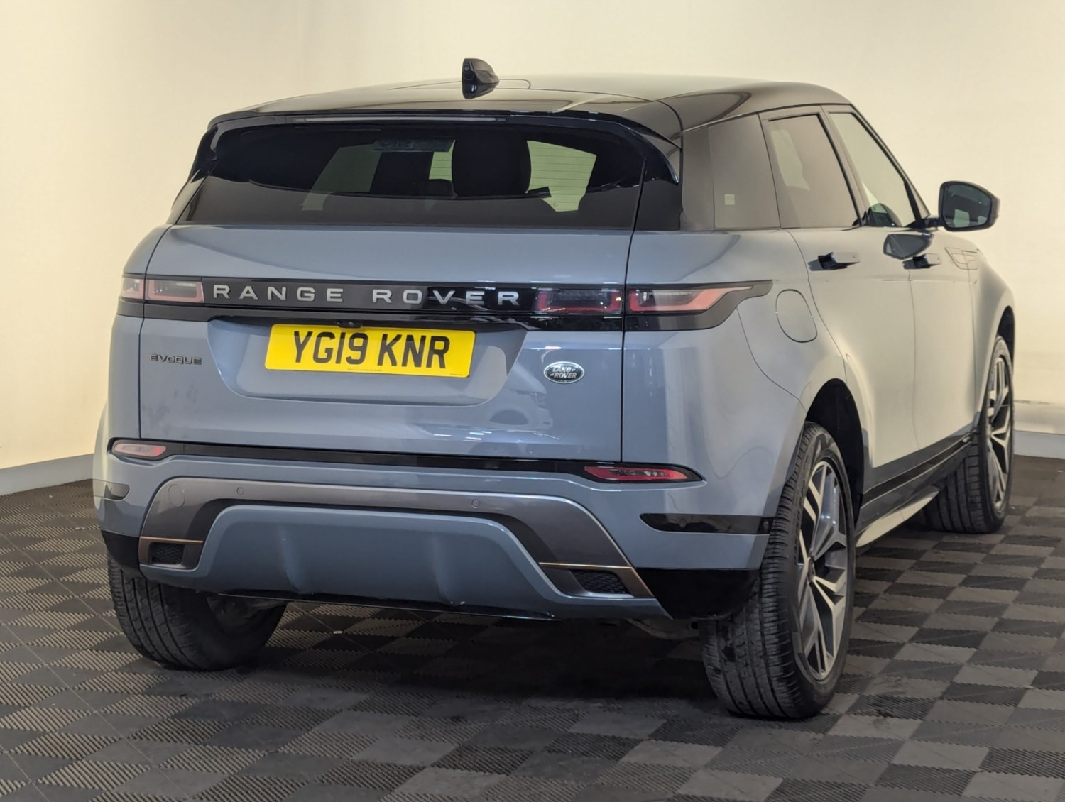 Land Rover Range Rover Evoque Listing Image