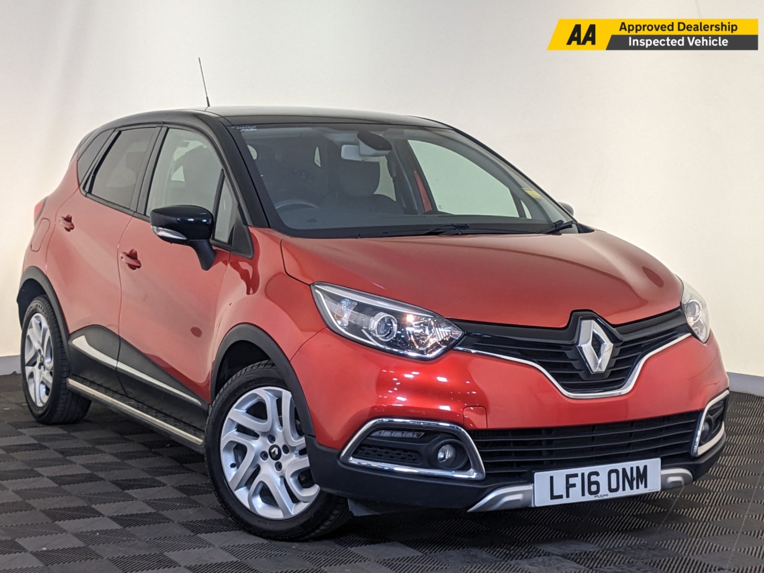 Renault Captur Listing Image