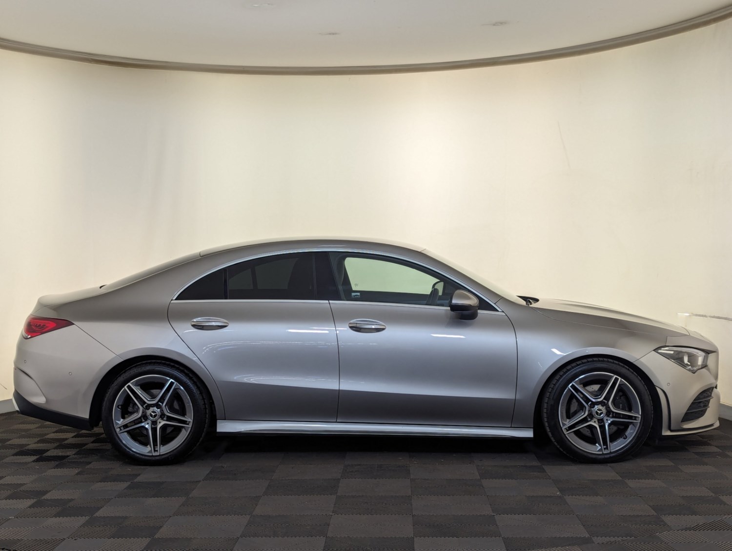 Mercedes-Benz CLA Listing Image