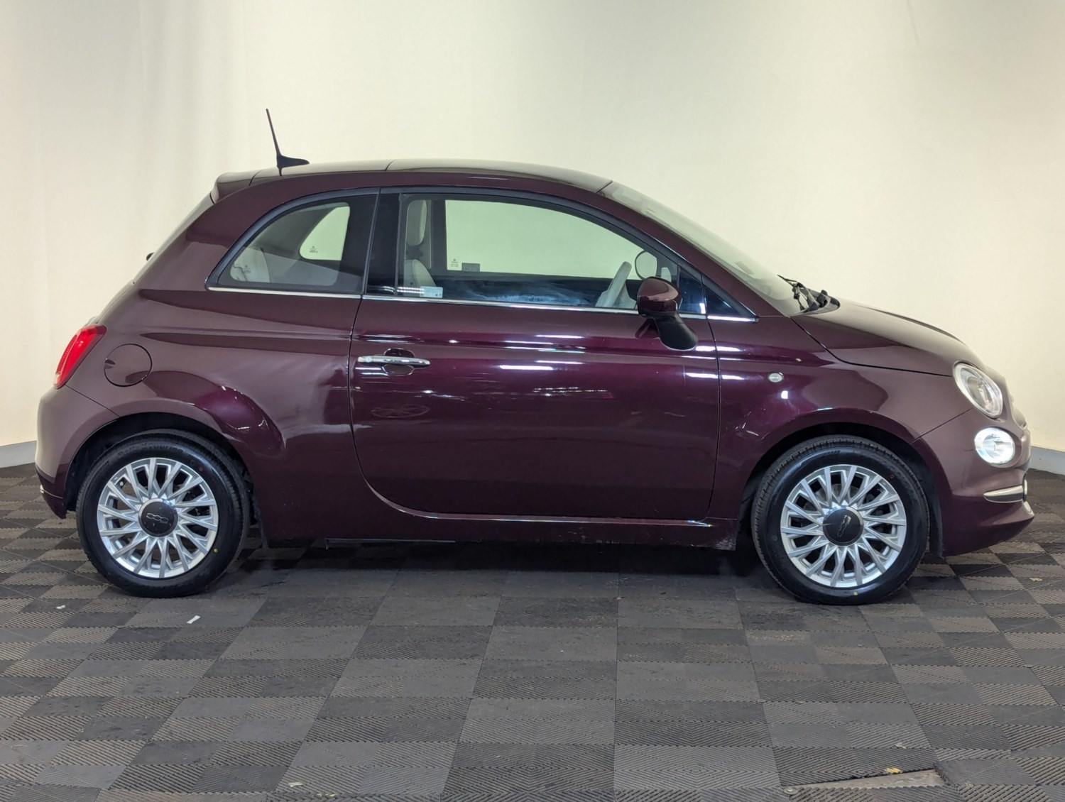 Fiat 500 Listing Image