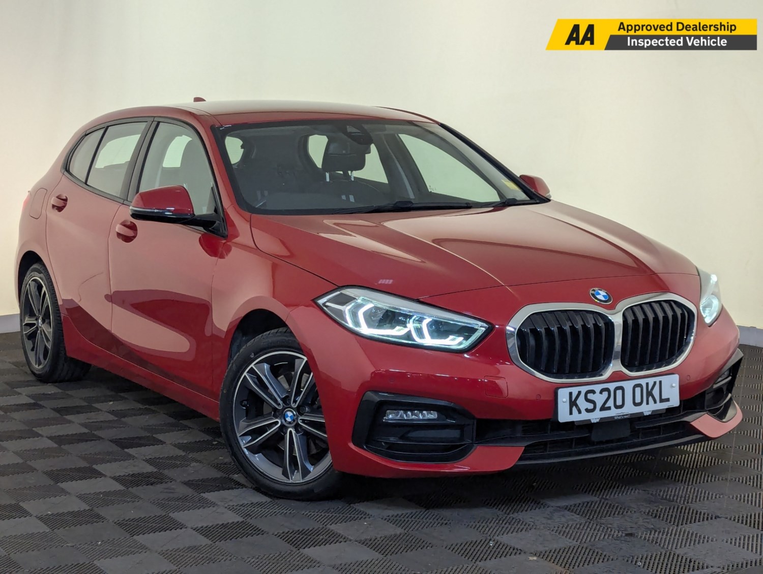 BMW 1 Series Listing Image