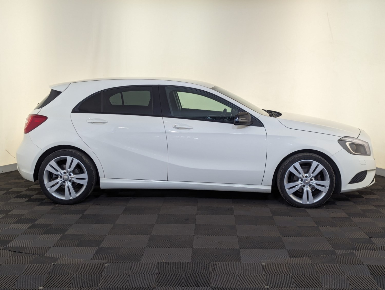 Mercedes-Benz A-Class Listing Image