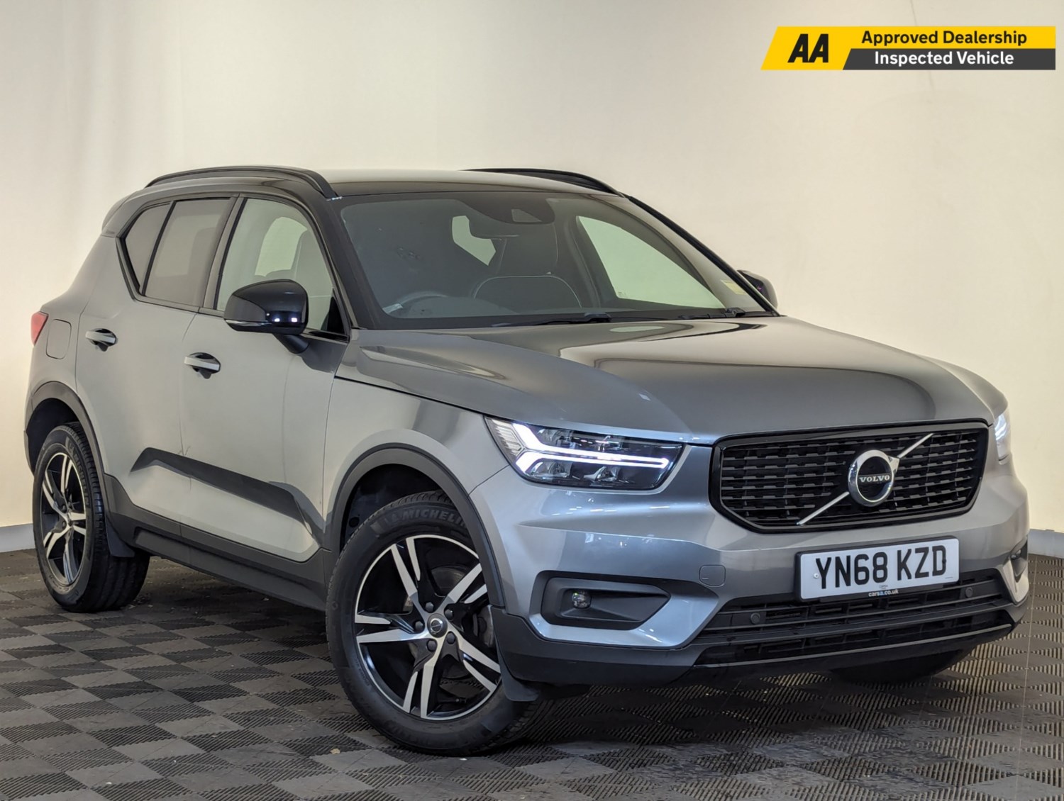 Volvo XC40 Listing Image