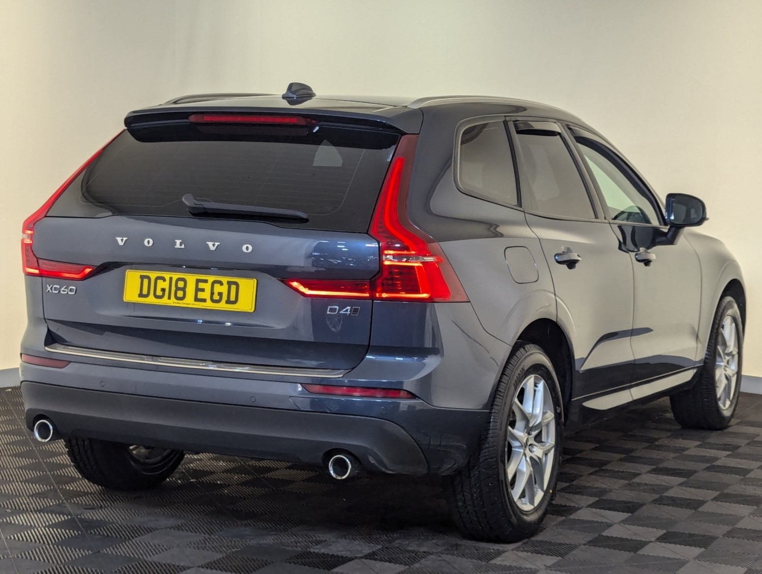 Volvo XC60 Listing Image