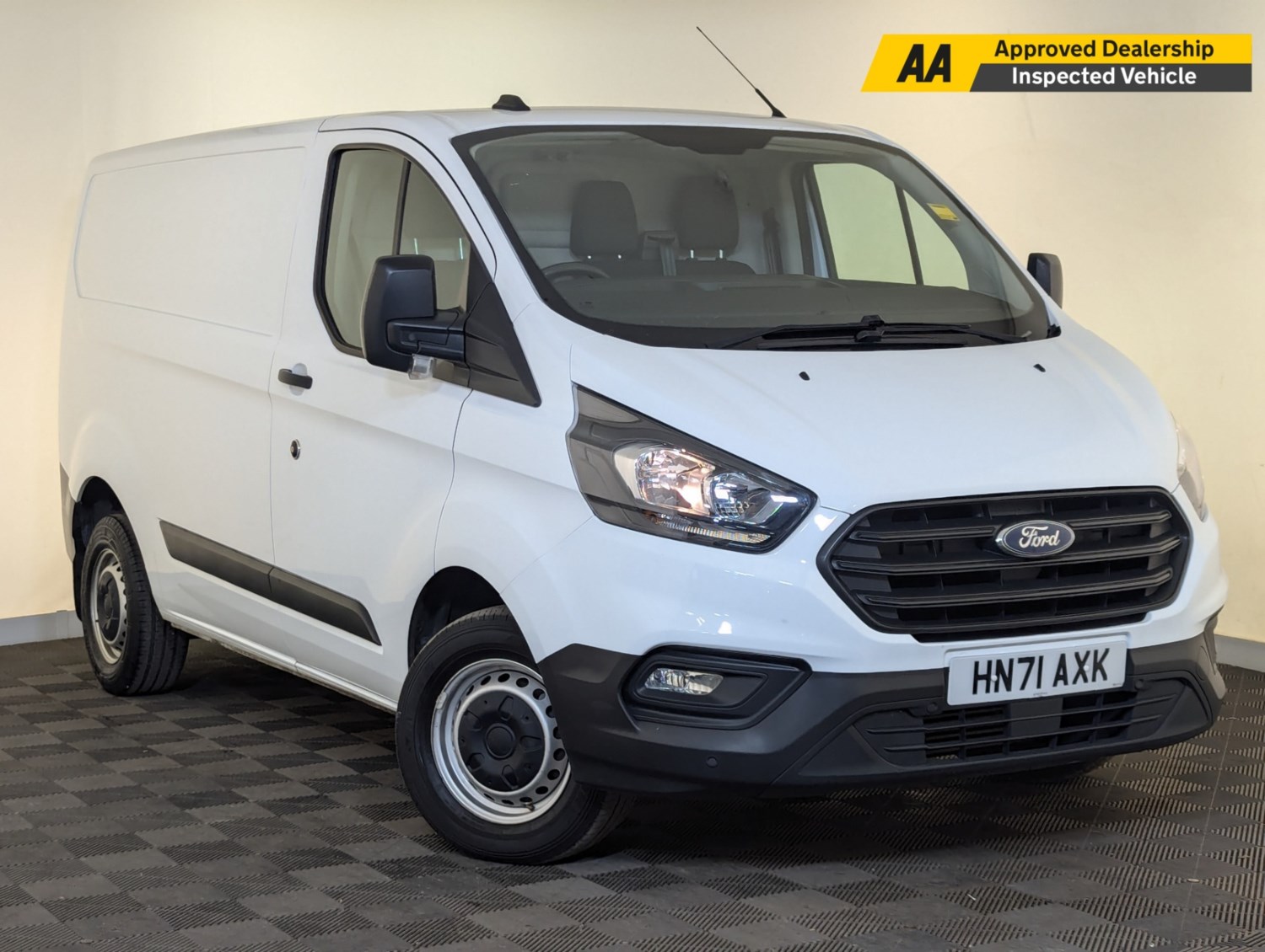 Ford Transit Custom Listing Image