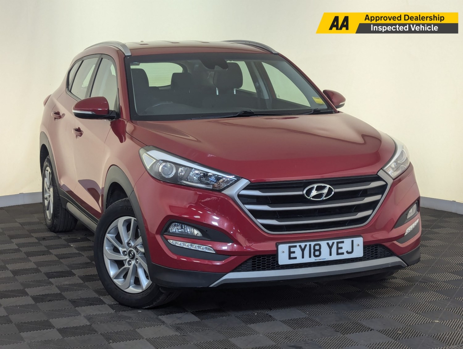 Hyundai TUCSON Listing Image