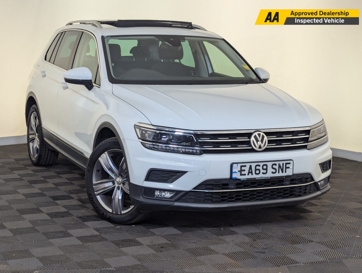 Volkswagen Tiguan Listing Image