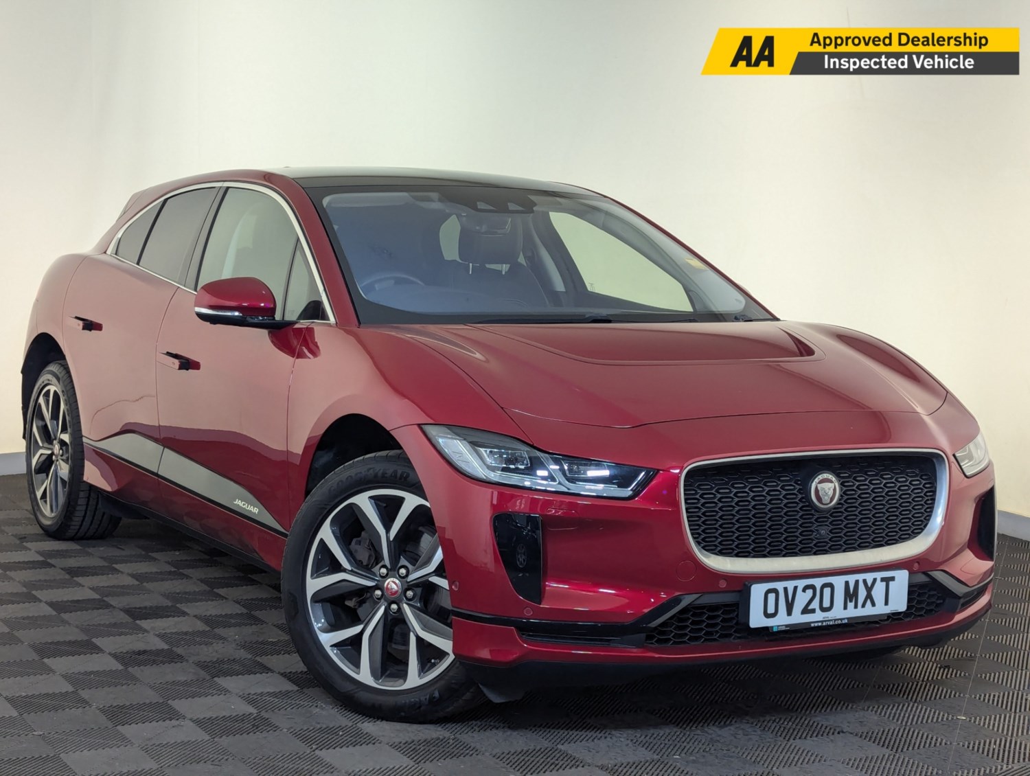 Jaguar I-PACE Listing Image