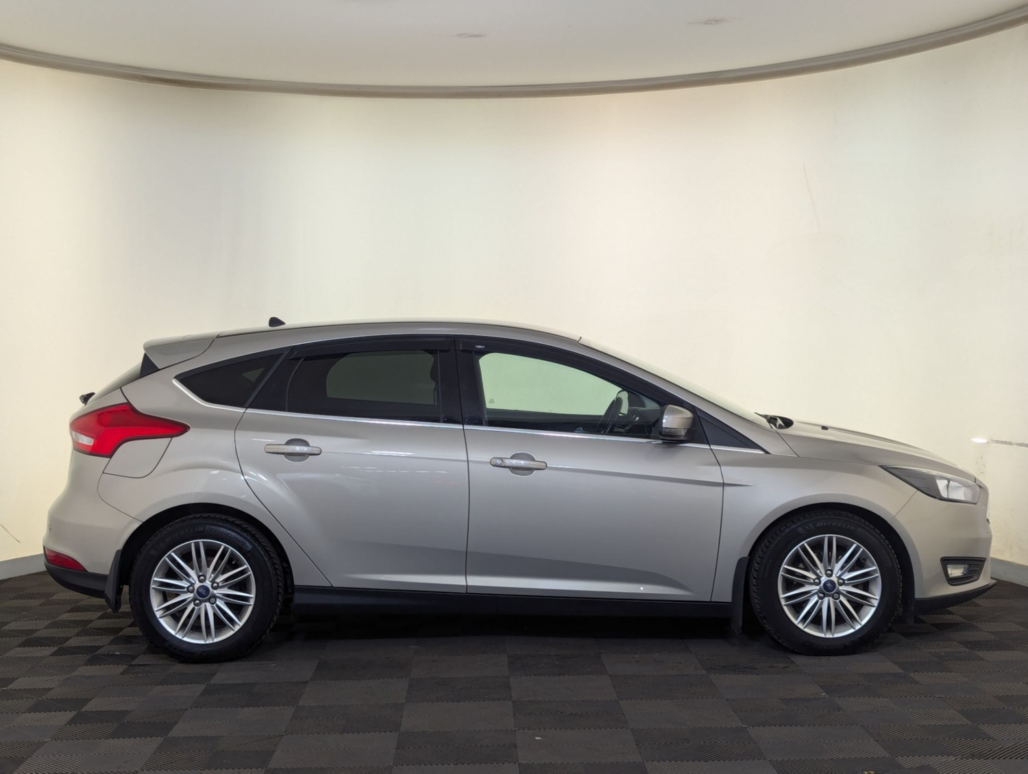 Ford Focus Listing Image