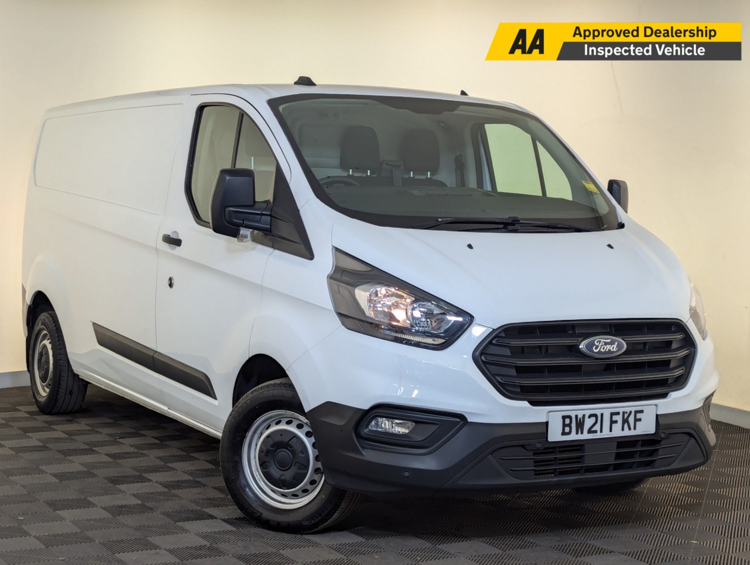 Ford Transit Custom Listing Image