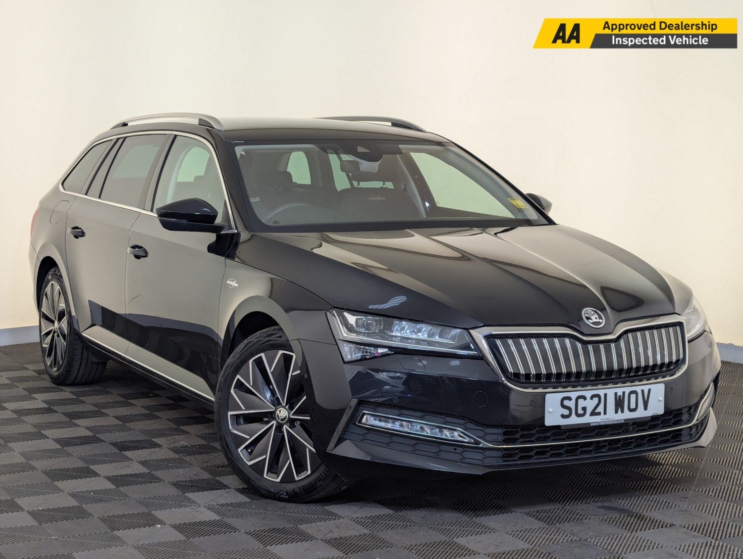 Skoda Superb Listing Image