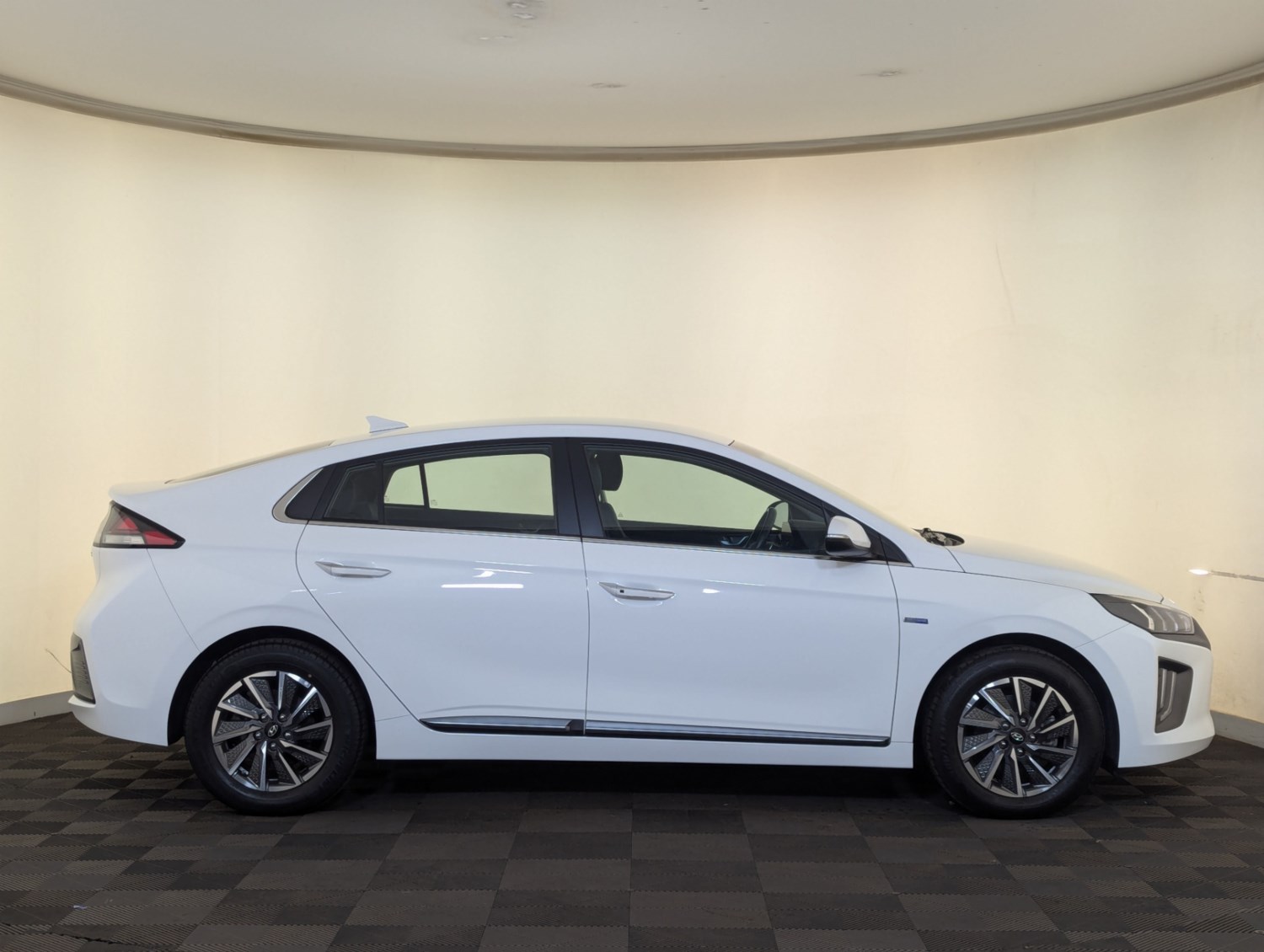 Hyundai IONIQ Listing Image