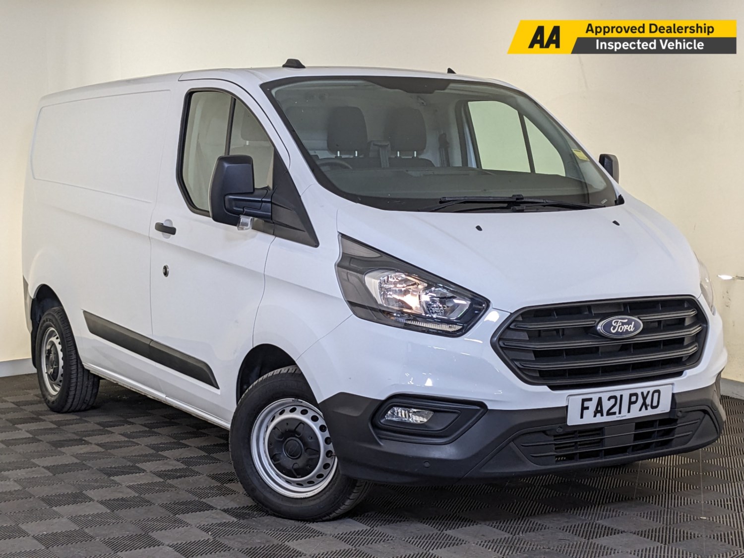 Ford Transit Custom Listing Image