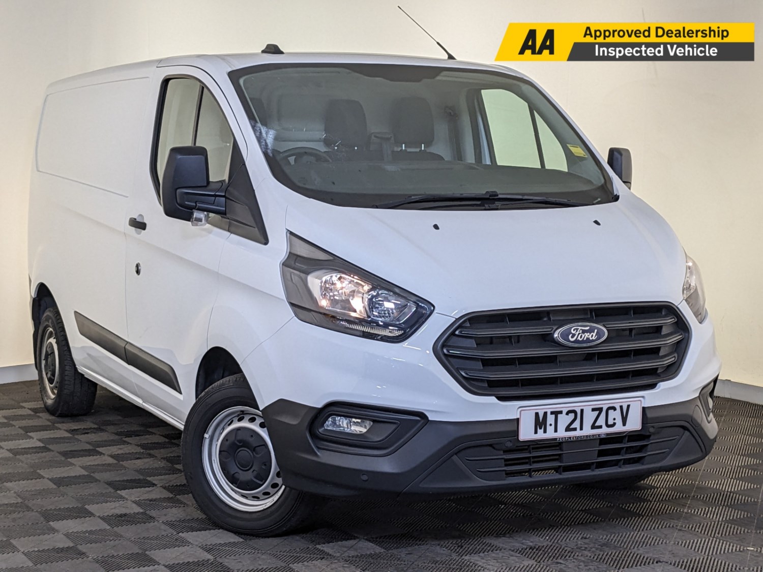 Ford Transit Custom Listing Image