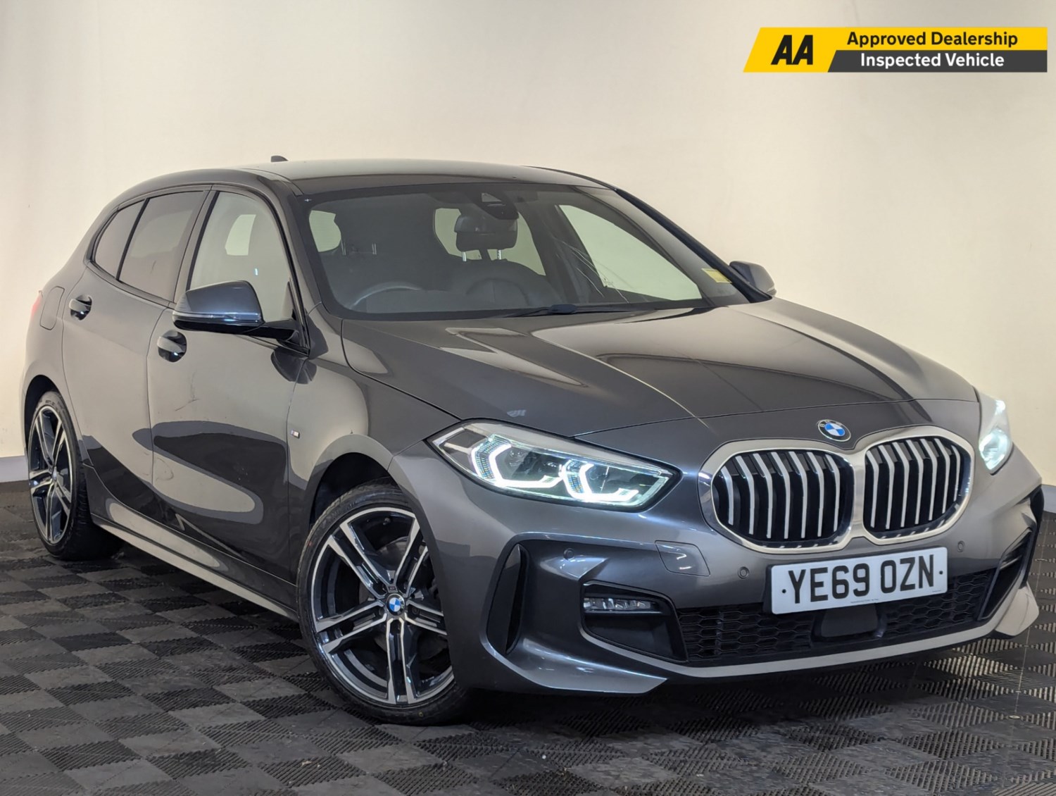 BMW 1 Series Listing Image