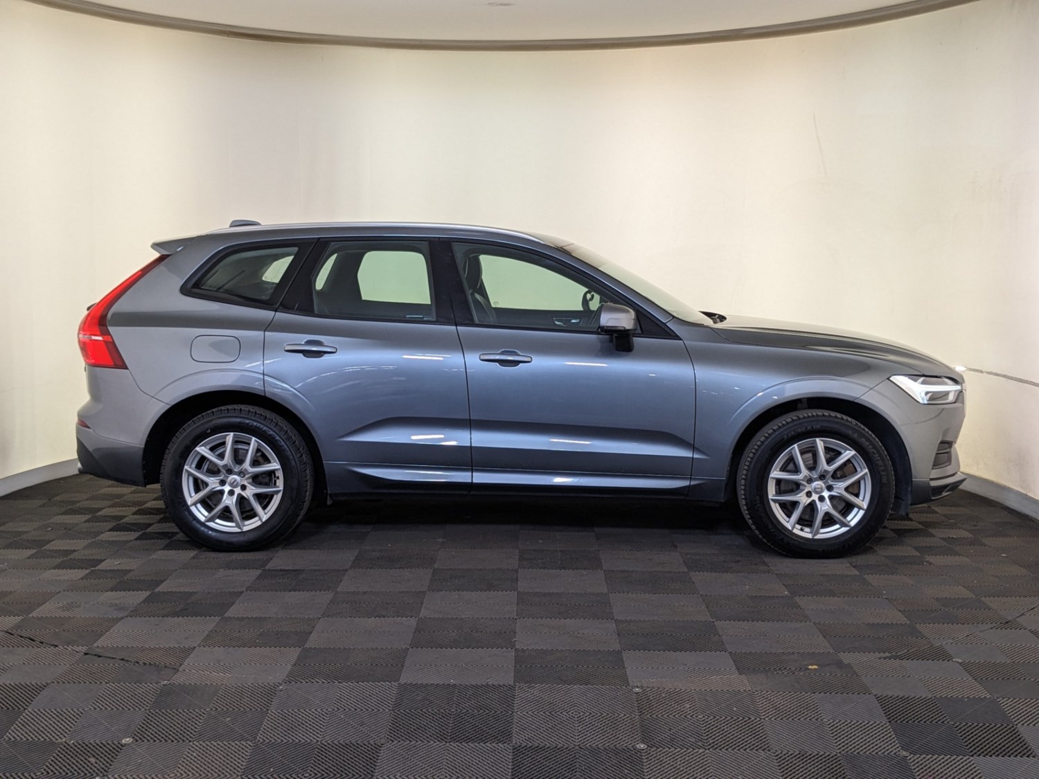 Volvo XC60 Listing Image