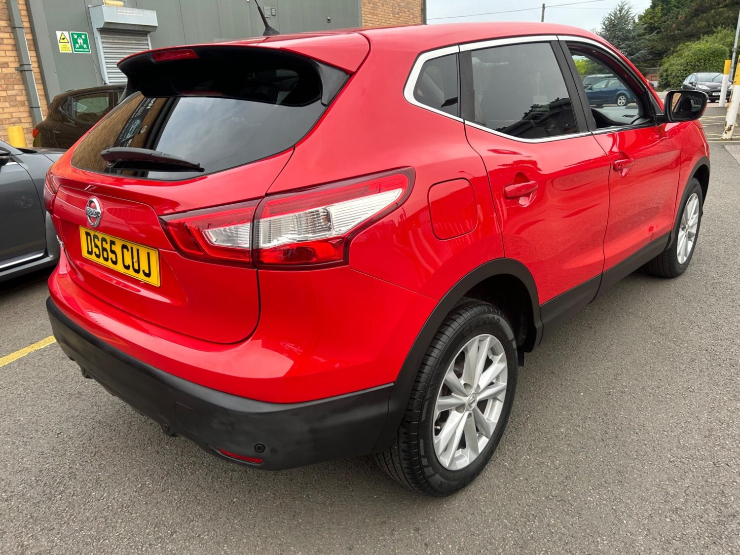 Nissan Qashqai Listing Image